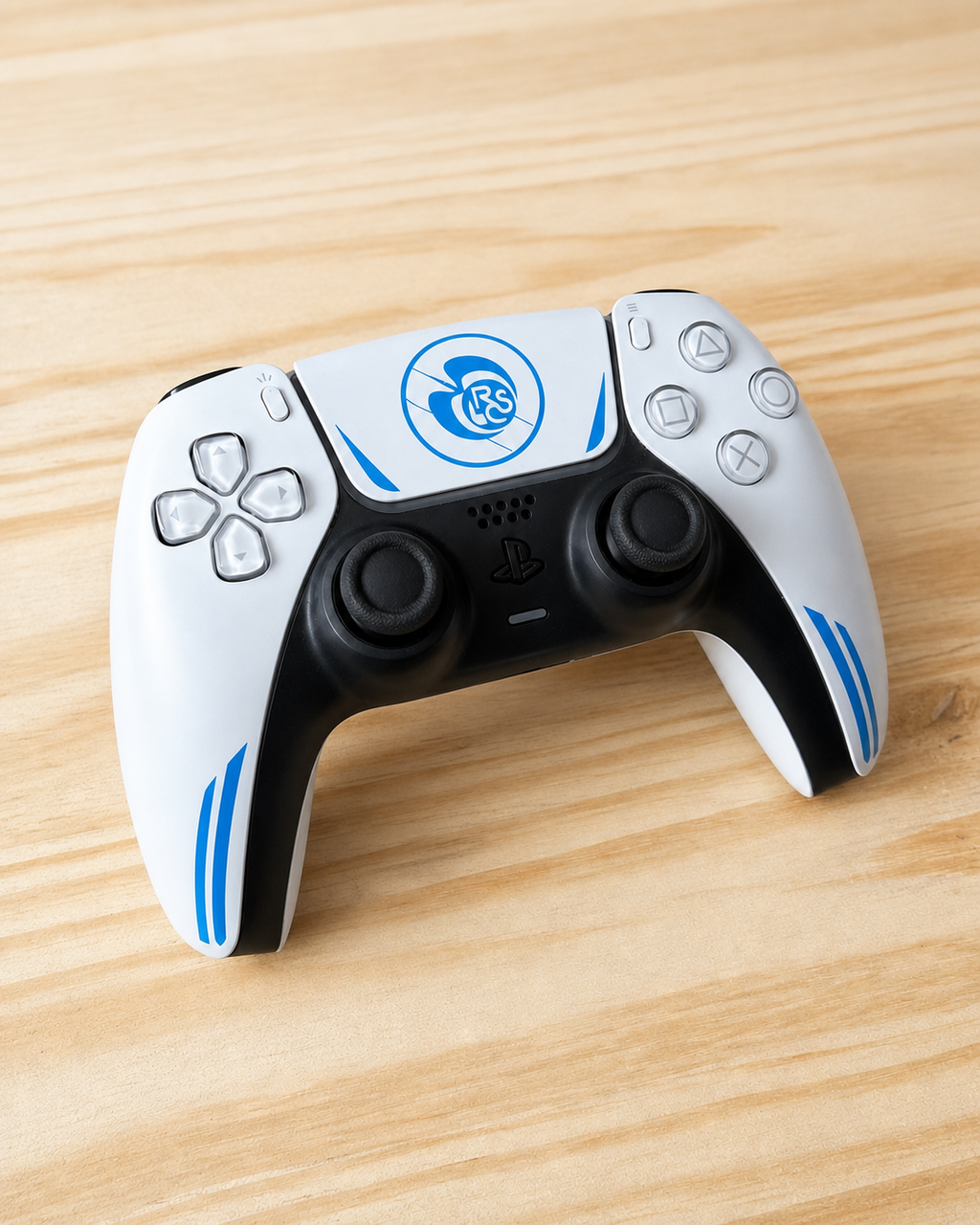 Manette PS5 Personalisée Strasbourg — Kit Pochoirs & Stickers